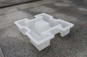 連鎖水泥護(hù)坡磚模具哪里的廠家更專業(yè)？